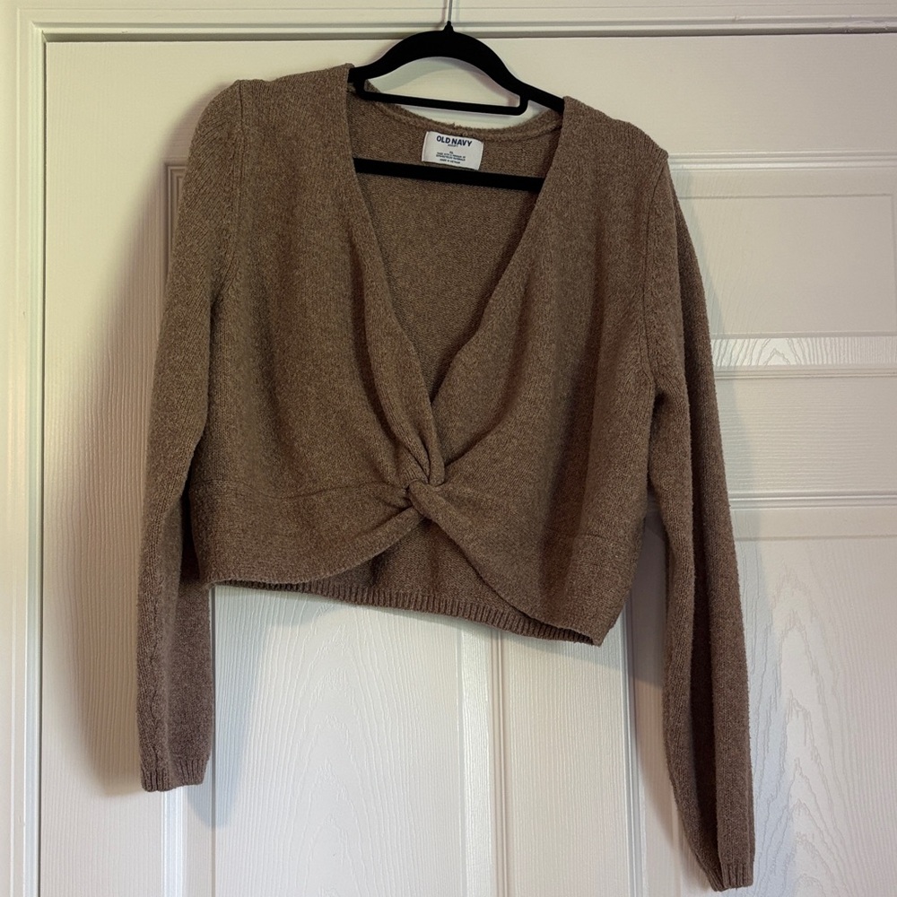 Old Navy Sweater